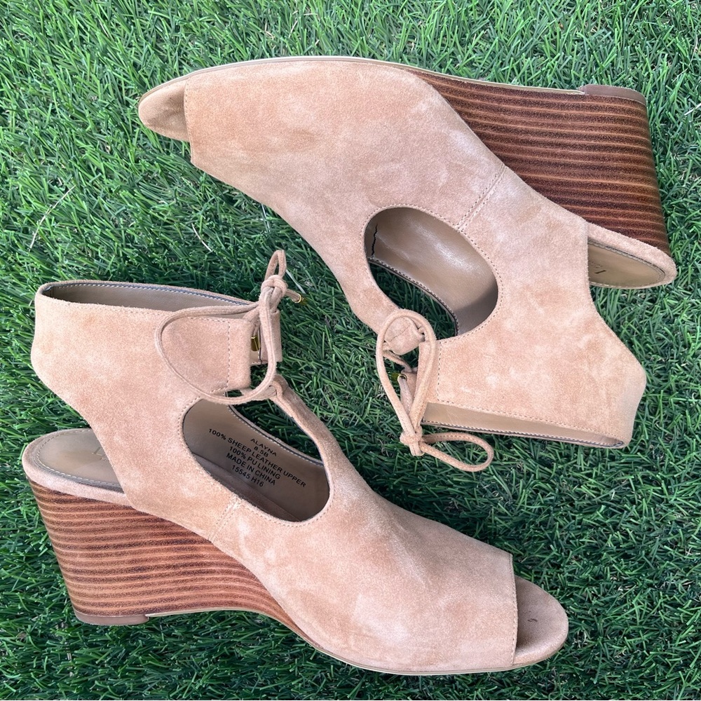 EUC Ralph Lauren Sheep Leather Wedge Sandal